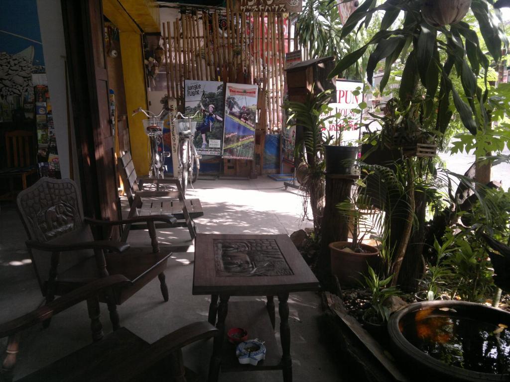 צ'יאנג מאי Cumpun Guest House מראה חיצוני תמונה
