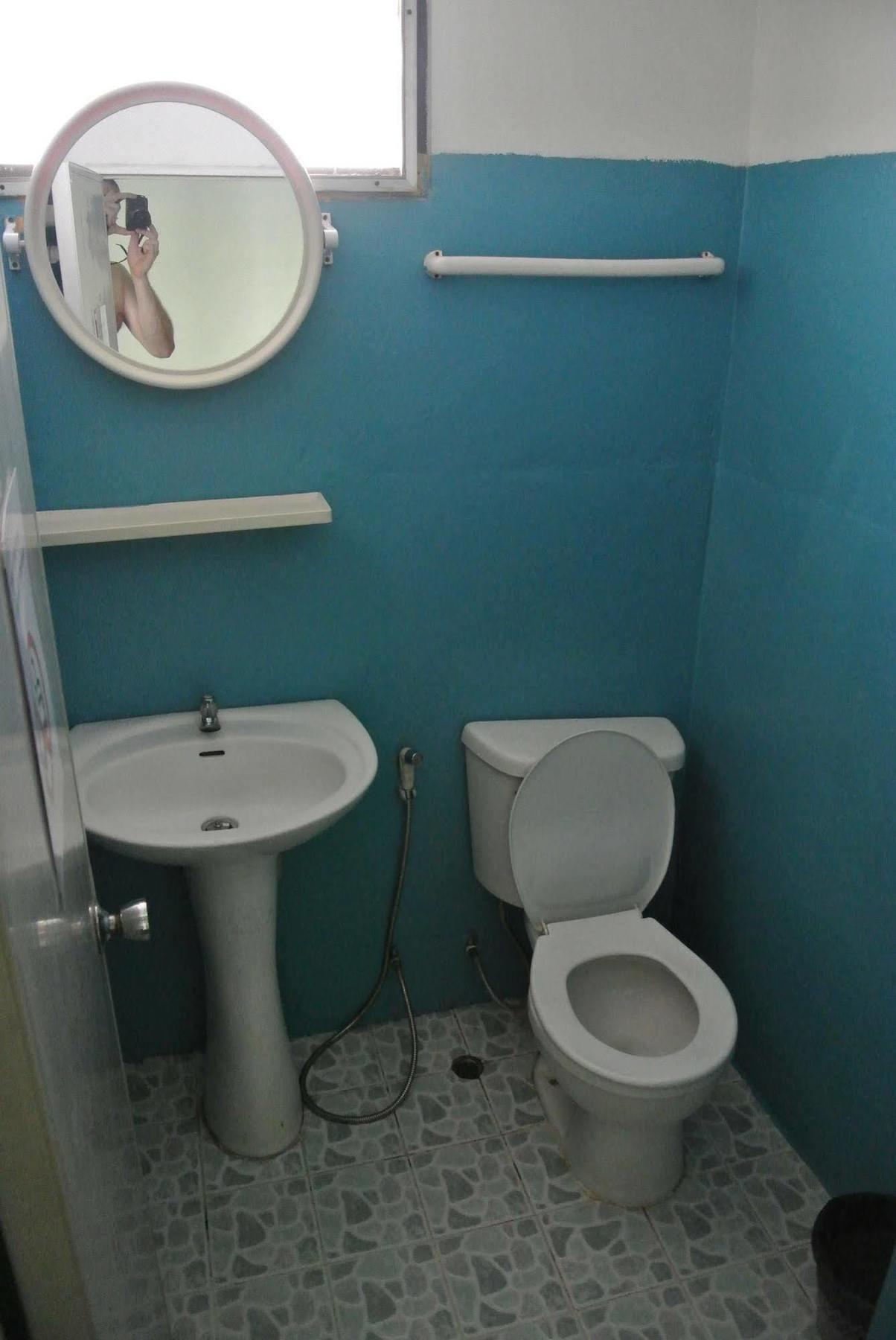 צ'יאנג מאי Cumpun Guest House מראה חיצוני תמונה
