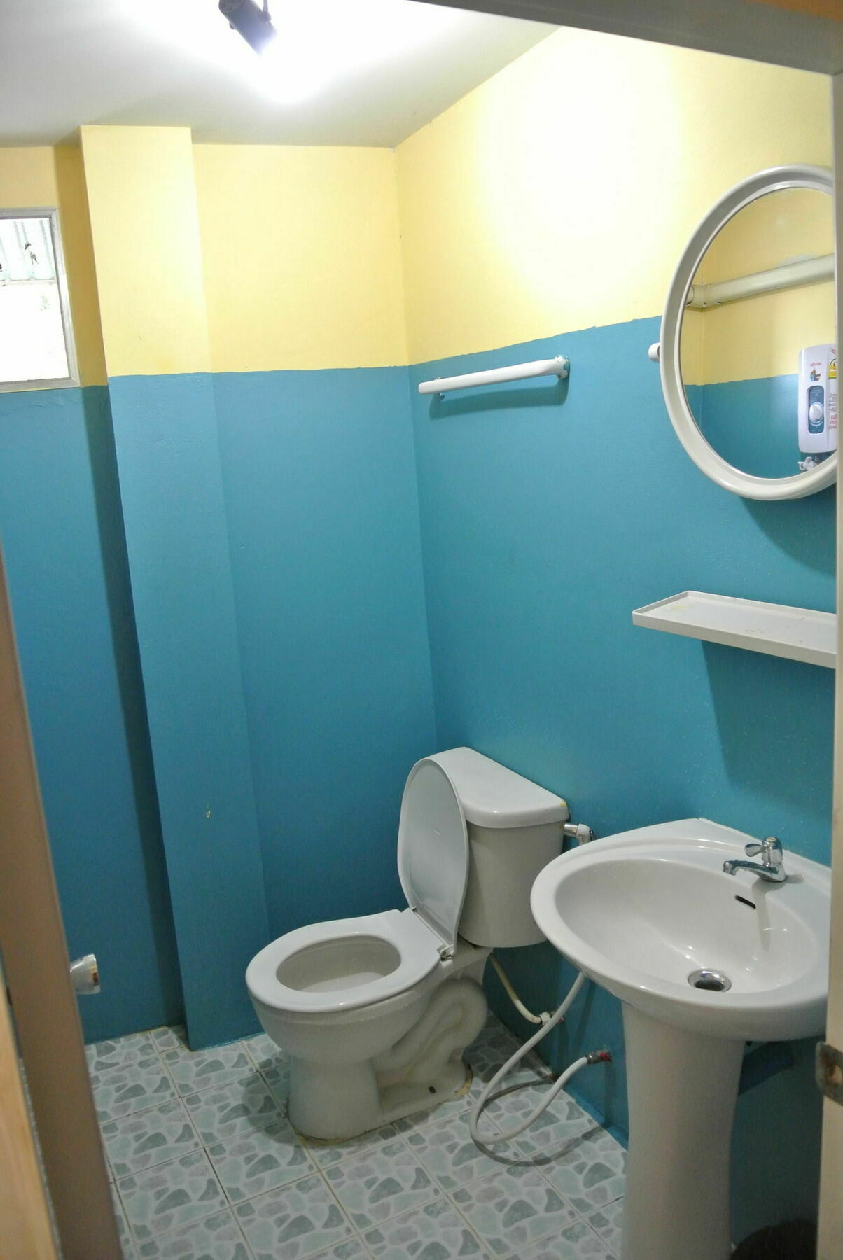 צ'יאנג מאי Cumpun Guest House מראה חיצוני תמונה